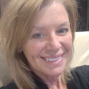 Meet your Posher, Lynn